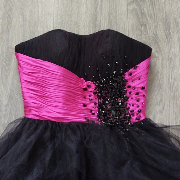 Final Chance Sale Sherri Hill Beaded Strapless Black Fuchia Tulle Dress - Picture 2 of 15